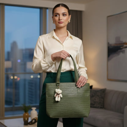 Large Capacity Fashion Shoulder Bag with Teddy Bear Charm for Work, School & Everyday Use