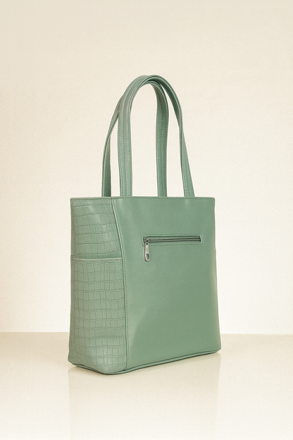 Large Capacity Fashion Shoulder Bag with Teddy Bear Charm for Work, School & Everyday Use