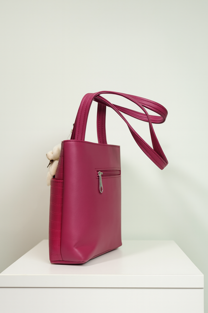 Large Capacity Fashion Shoulder Bag with Teddy Bear Charm for Work, School & Everyday Use